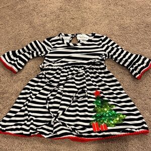 Cute Christmas sequins tree dress size 3T
